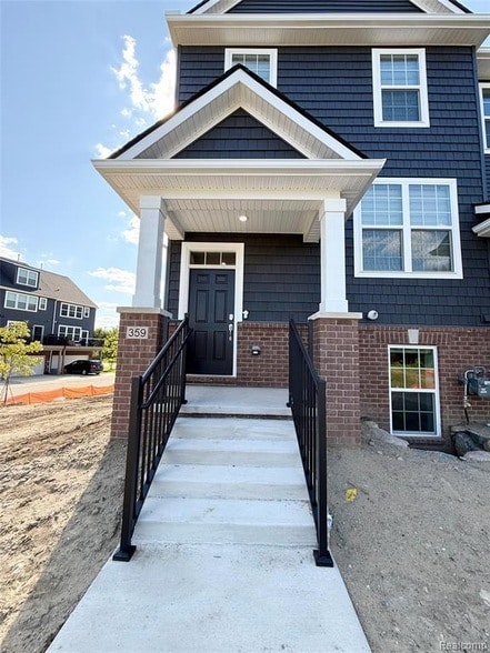 Building Photo - 359 N Sydney Ct