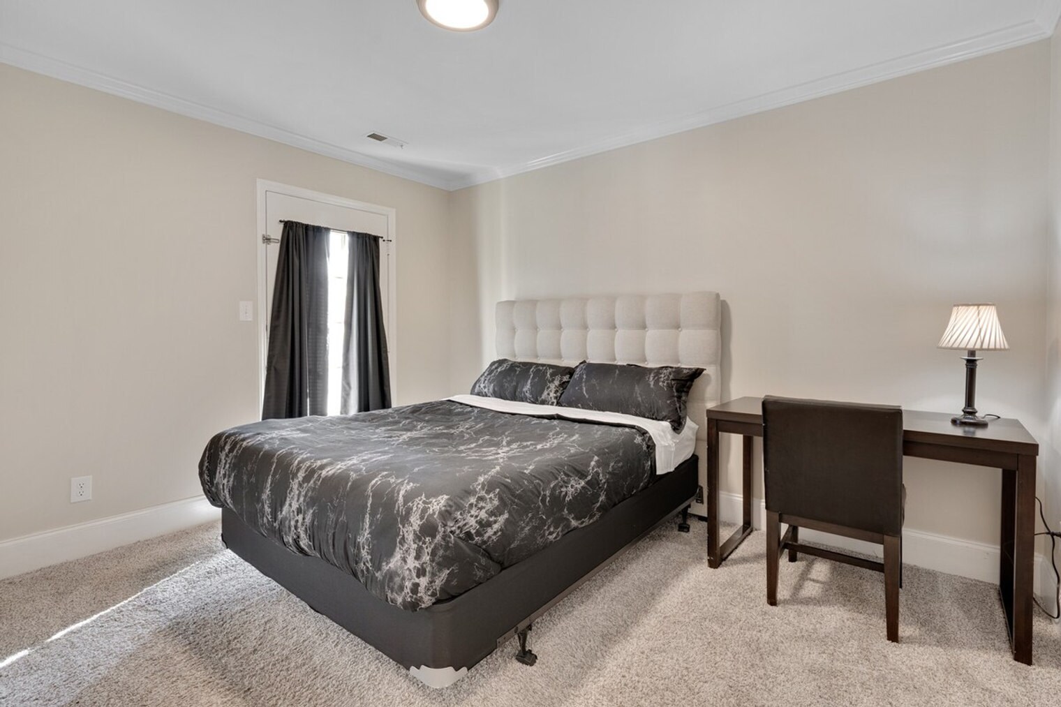 Building Photo - 2128 S Roxboro St