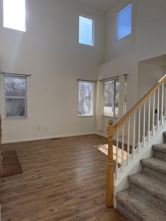 Building Photo - Coming Soon – Beautifully Upgraded North Valleys Rental!