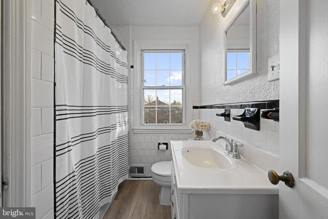 Building Photo - 132 Overbrook Rd