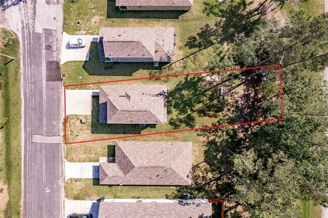 Building Photo - 26688 Pools Creek Dr