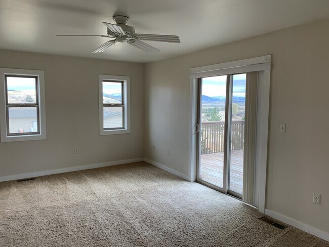 Building Photo - 239 Sunrise Rdg Trl
