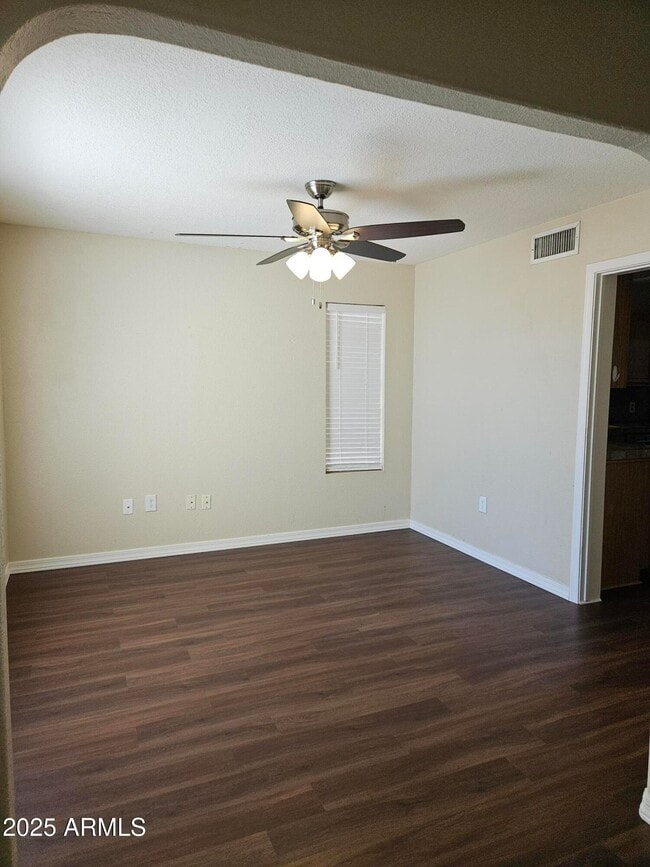 Building Photo - 1194 N Madrid Ln