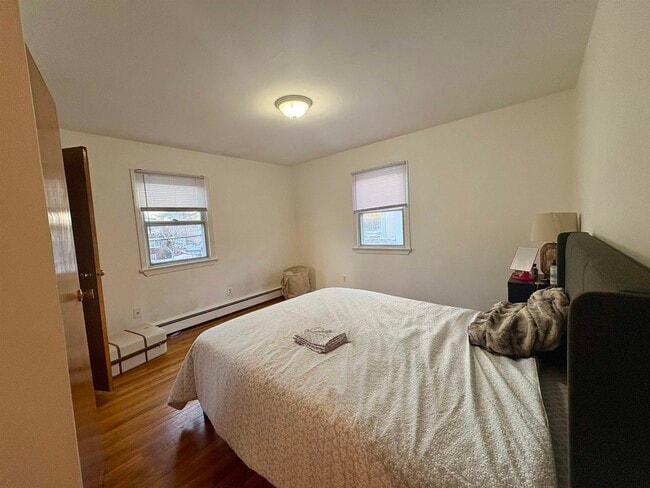 Building Photo - 30 E Kennedy St