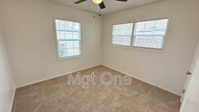 Building Photo - 6677 Mt Whitney Ave