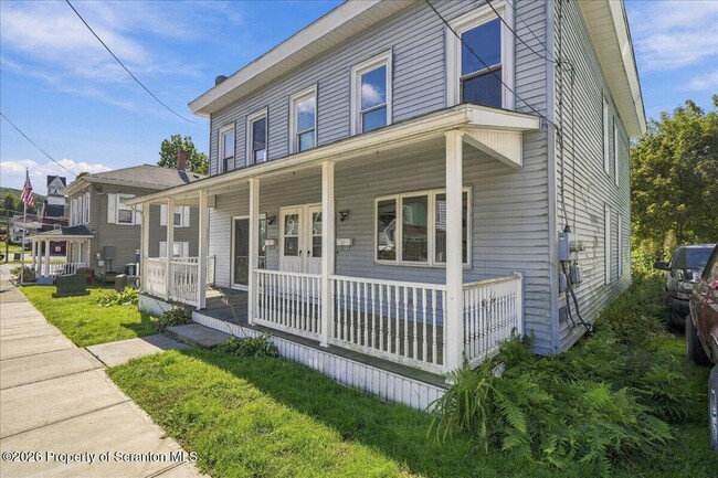 Building Photo - 763 Jackson Ave