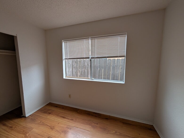 Building Photo - 9227 Kelley Dr