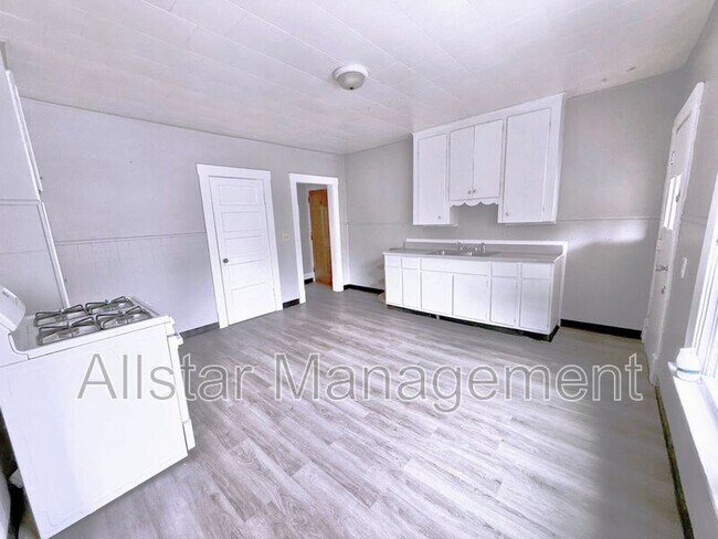 Building Photo - 6714 Worley Ave