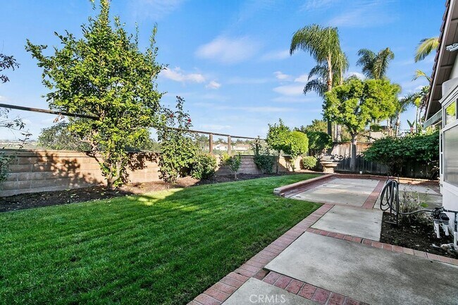 Building Photo - 28645 Via Pasatiempo