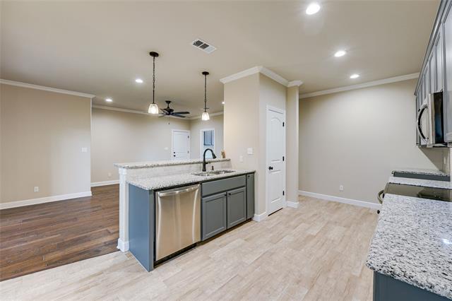 Building Photo - 306 Mclain Dr