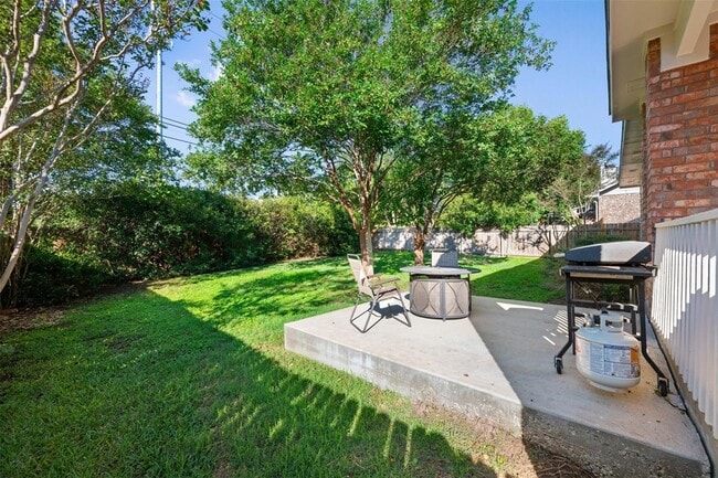 Building Photo - 4435 Hunters Lodge Dr