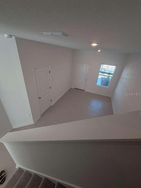 Building Photo - 2728 Skyline Lp