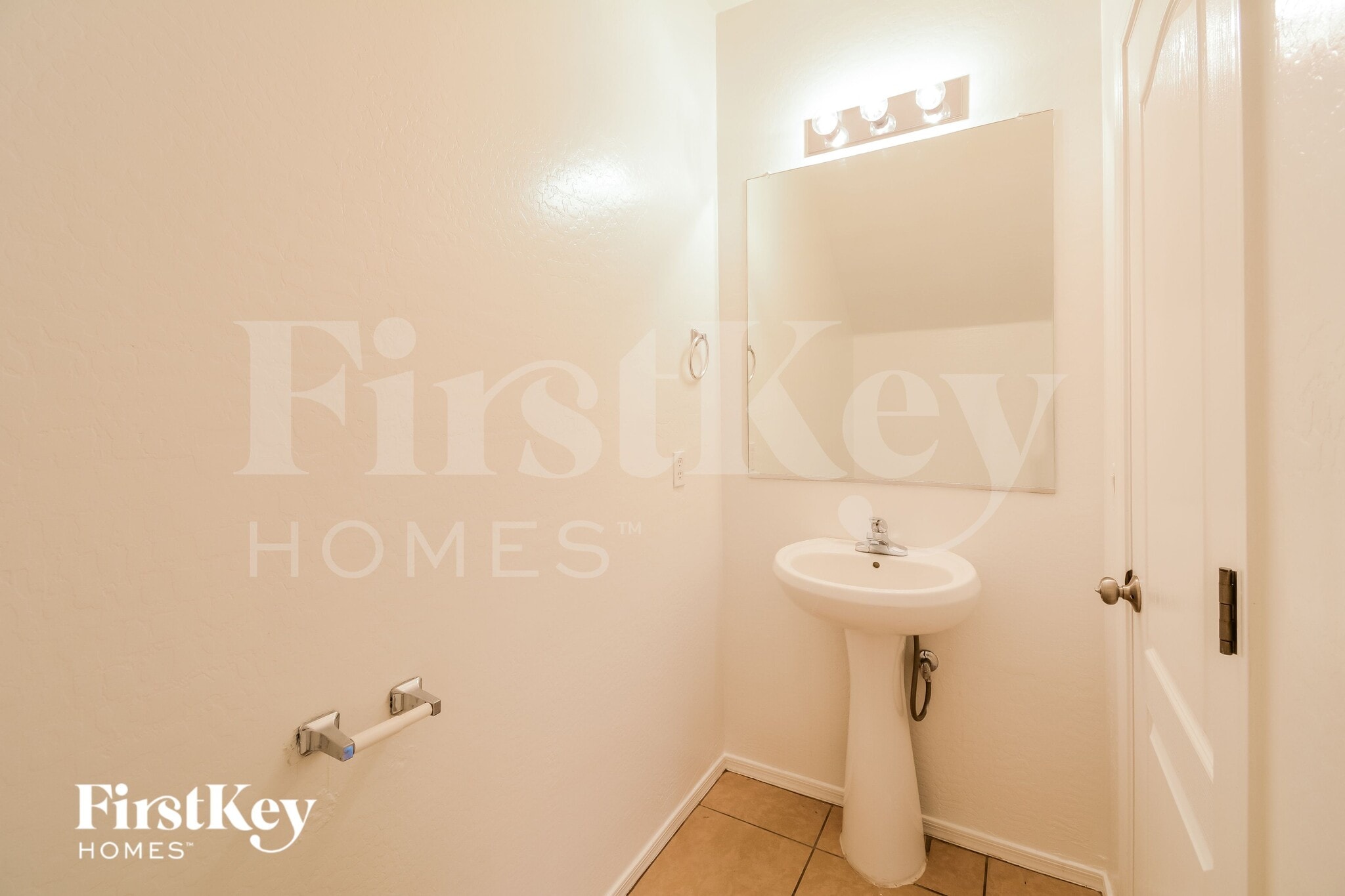 Building Photo - 11614 W Harrison St