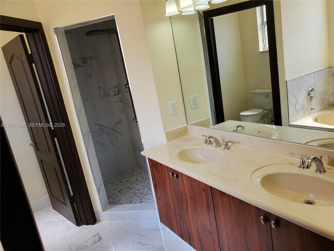 Building Photo - 13952 SW 153rd Terrace