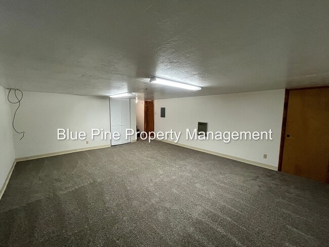 Building Photo - 1570 12th St