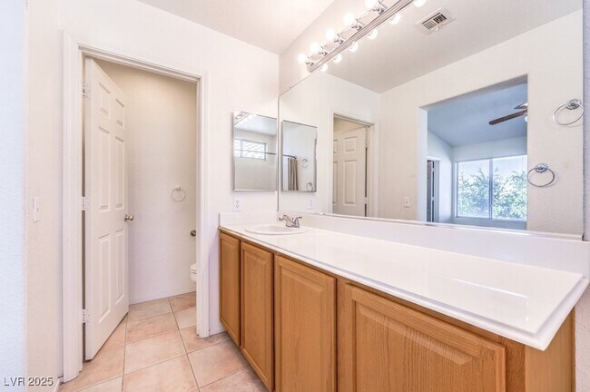 Building Photo - 3728 Ashling St