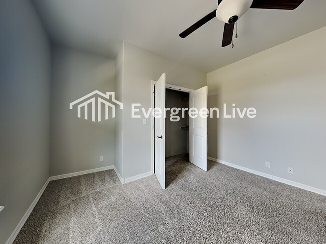 Building Photo - 2114 E 132nd St S