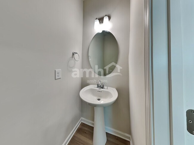 Building Photo - 14317 Cato Dr