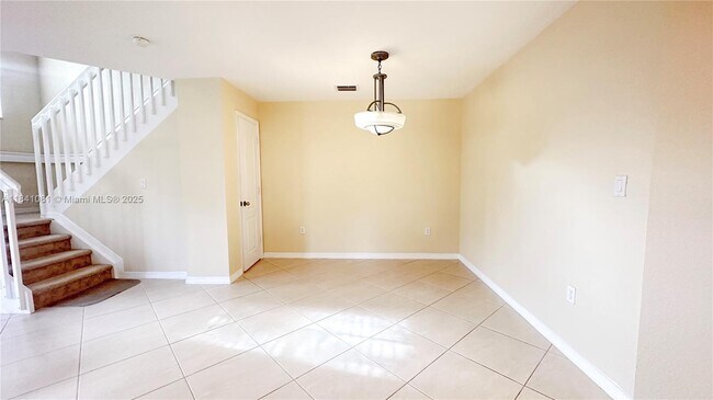 Building Photo - 12874 SW 31st Ct