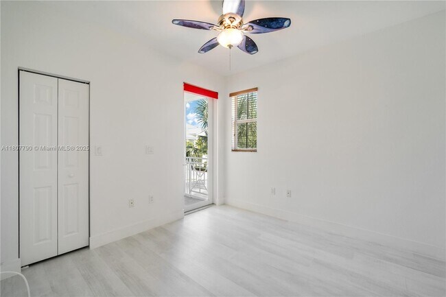 Building Photo - 7500 NW 107th Pl