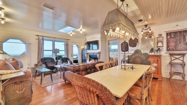 Building Photo - 9369 Old A1A