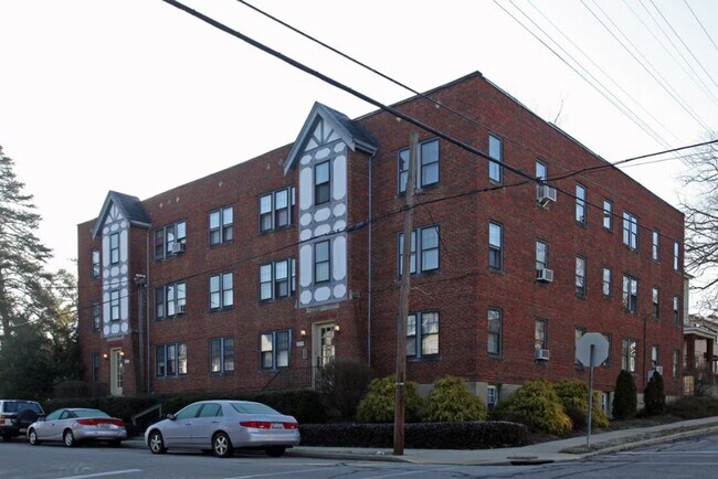 Primary Photo - Courtland Ave. Apartments