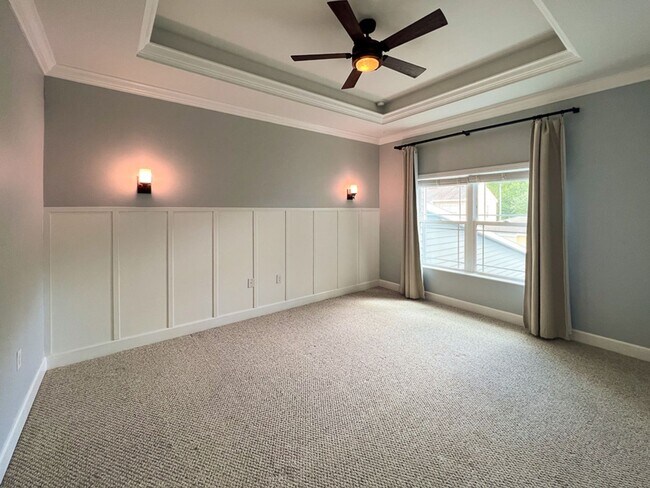 Building Photo - 3BR/2.5BA Townhouse in Sorrento - availabl...