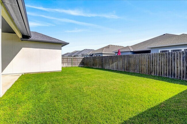 Building Photo - 6718 Stuyvesant Ct