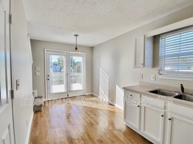 Building Photo - 1241 Matterhorn Run