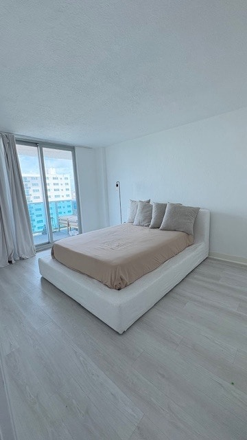 Building Photo - 7501 E Treasure Dr