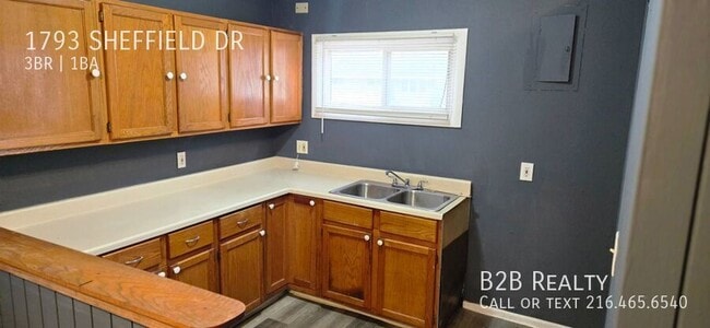 Building Photo - 1793 Sheffield Dr