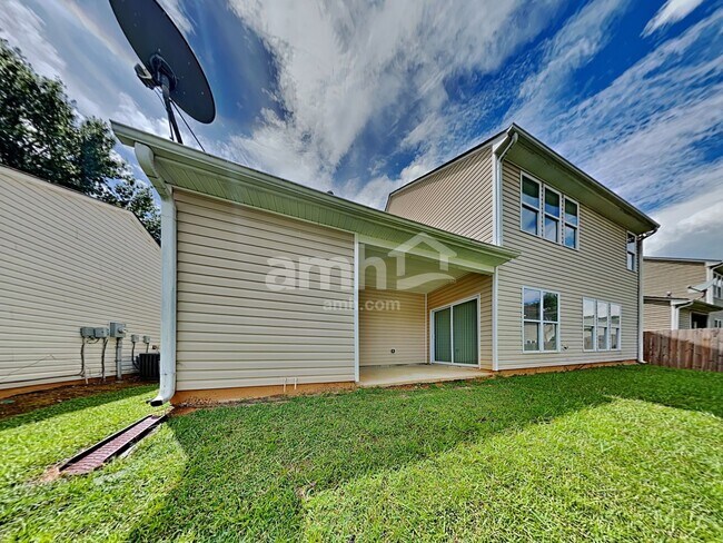 Building Photo - 110 Plumeria St