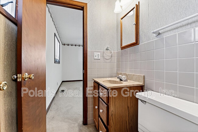 Building Photo - 4646 Susy Ln