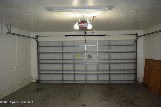 Building Photo - 719 Samuel Chase Ln