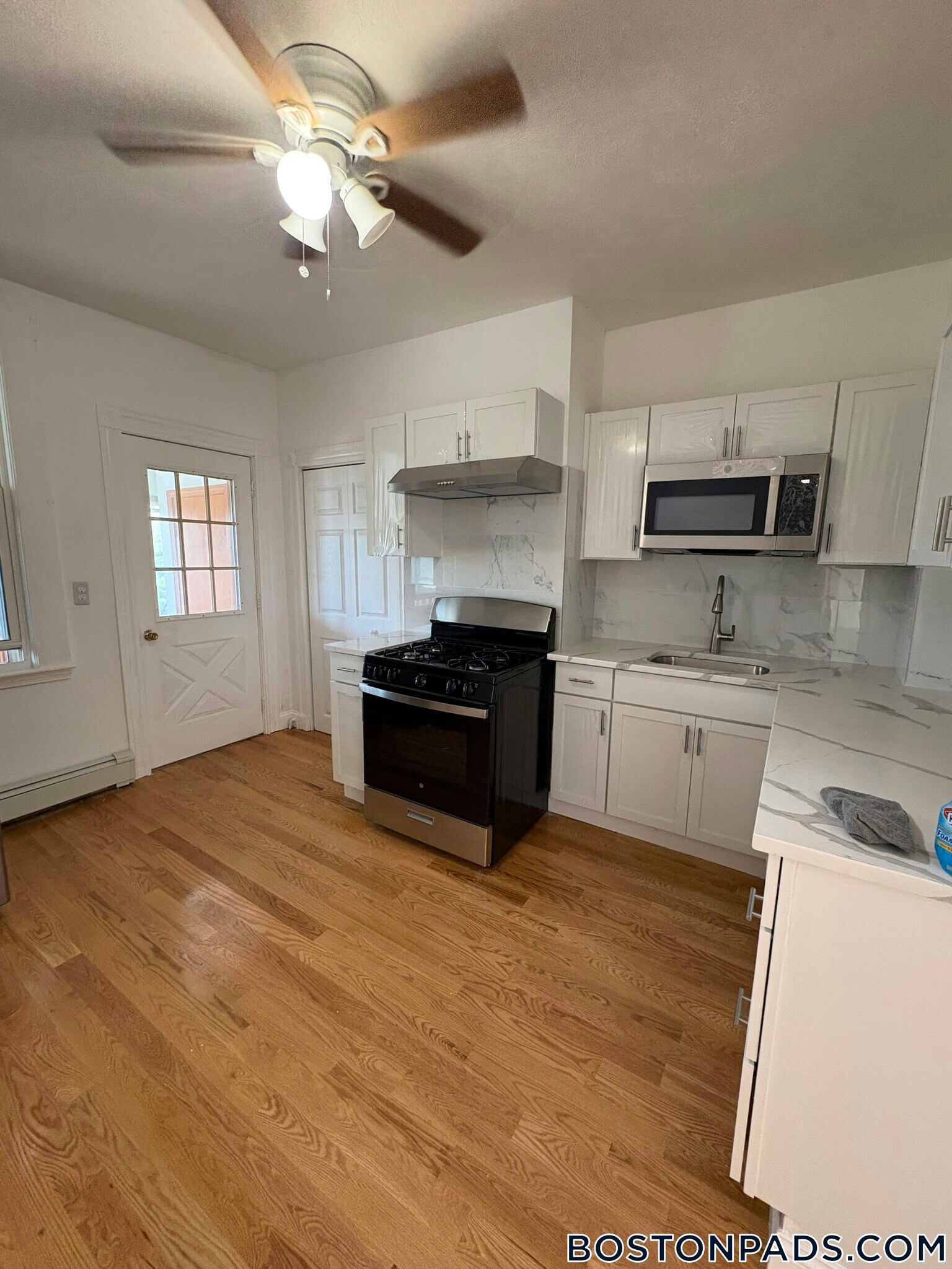 Building Photo - 200 Highland St