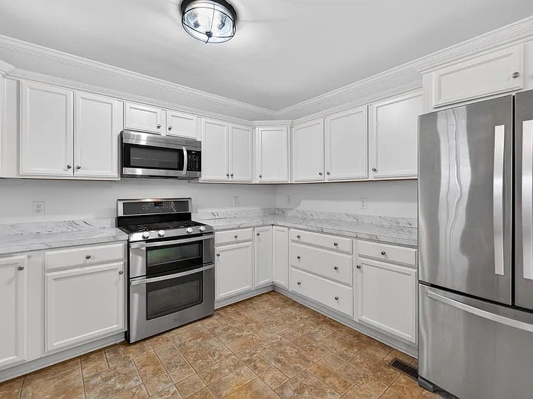 Building Photo - 3404 US-321