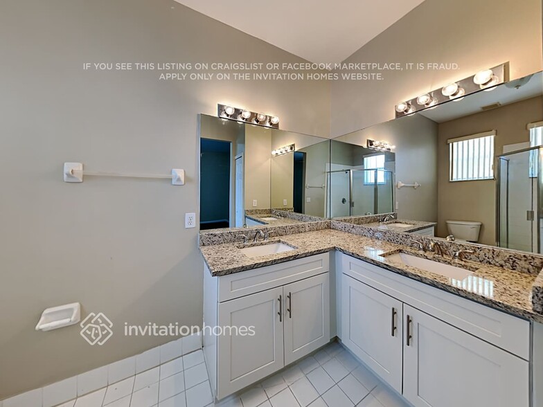 Building Photo - 6356 SW 165th Pl
