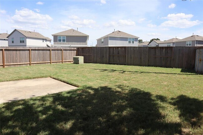 Building Photo - 11735 Rolling Stream Dr