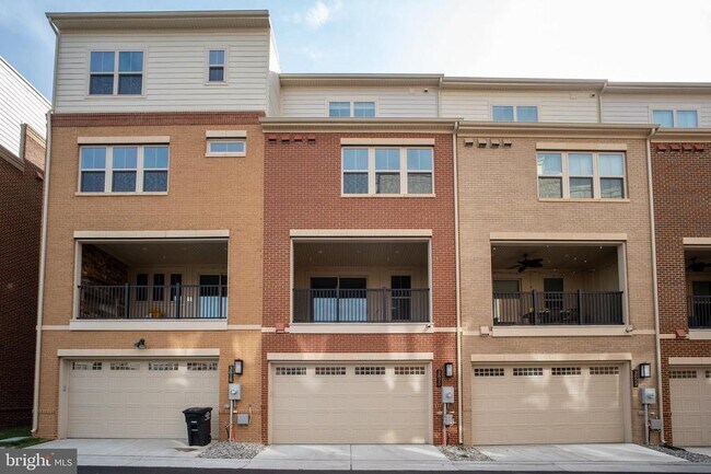 Building Photo - 3820 Tussica Wy