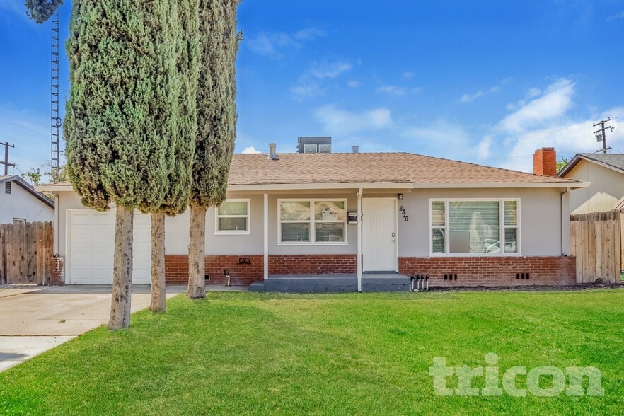 Primary Photo - 2316 Viola St