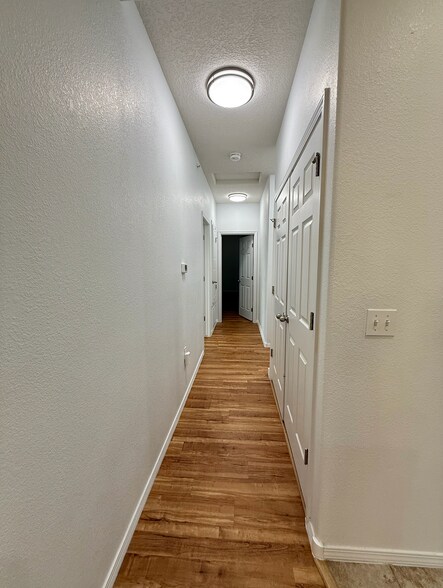 Hallway - 601 Menaul Blvd NE