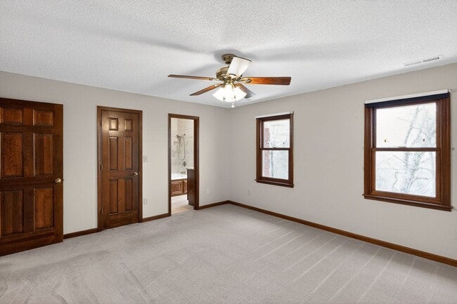 Building Photo - 14098 Stonefield Trail SE