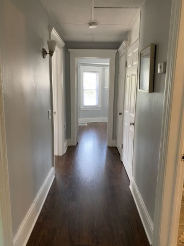 Building Photo - 1 W Franklin St