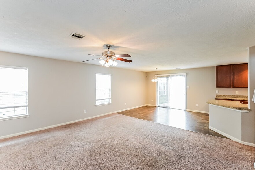 Building Photo - 7802 Sagemark Ridge Dr