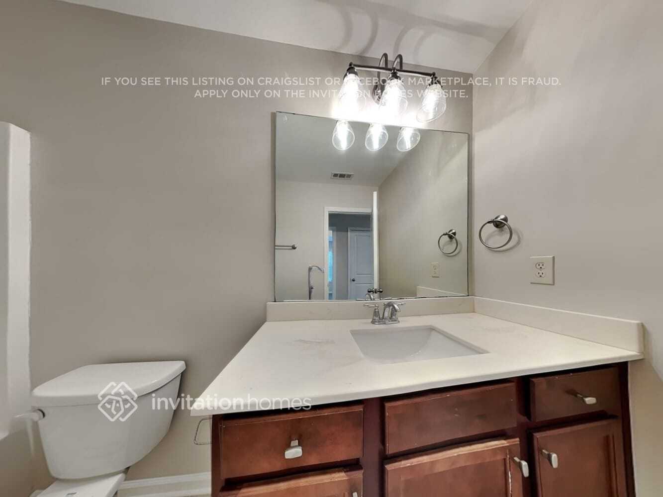 Building Photo - 352 Hardy Ives Ln