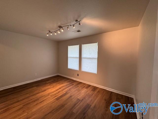 Building Photo - 15261 Tyler Mill Dr