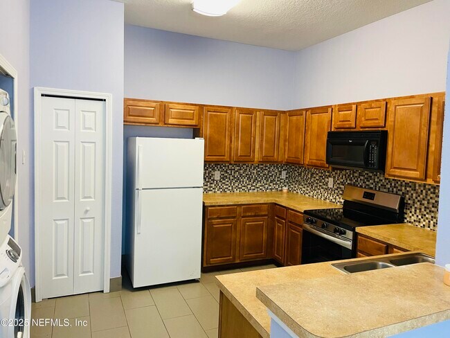 Building Photo - 9626 Belda Way