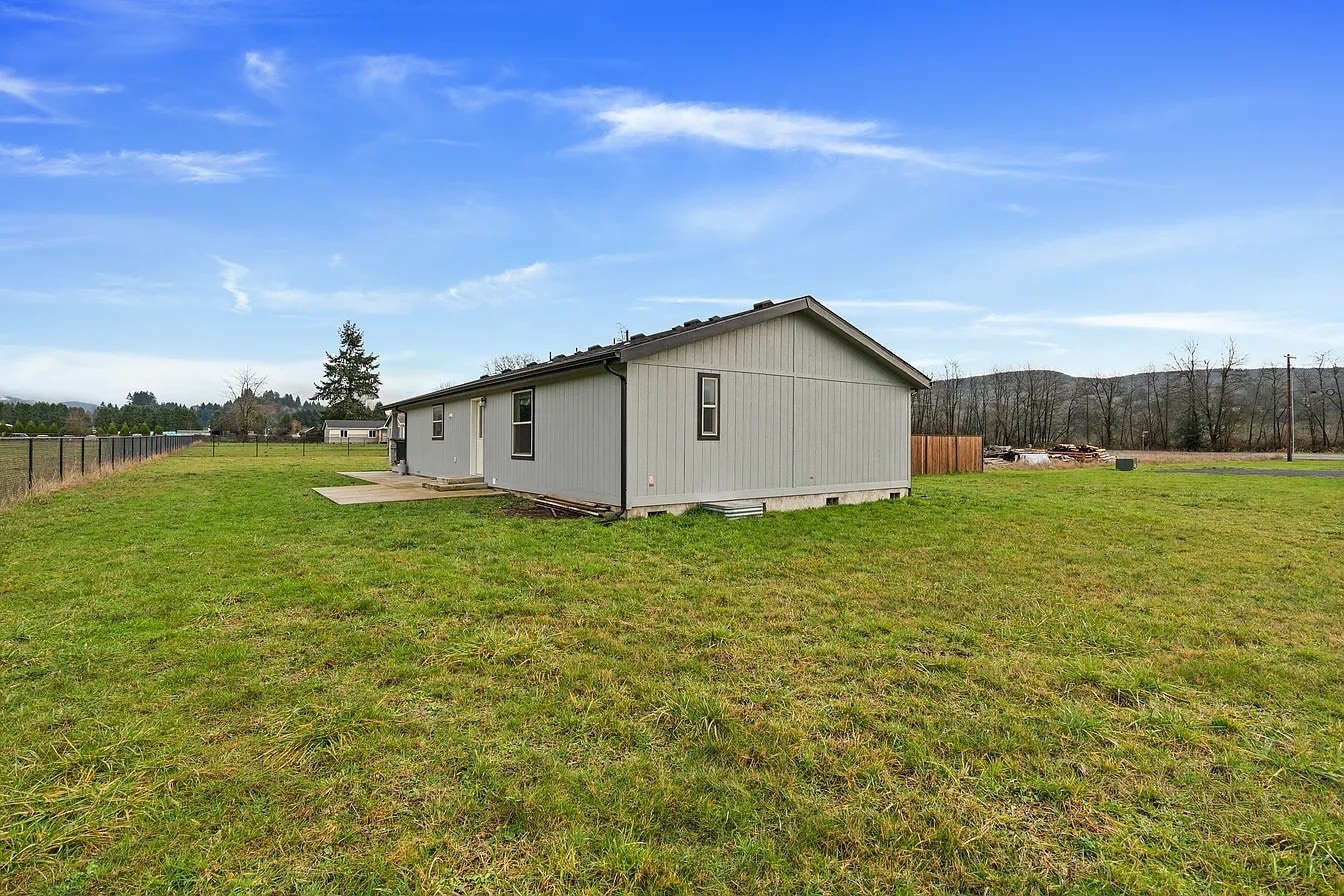 Building Photo - 210 Mossyrock Rd W