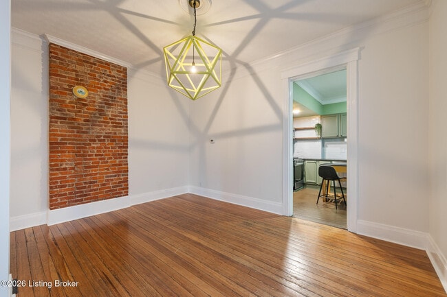 Building Photo - 1820 Sherwood Ave