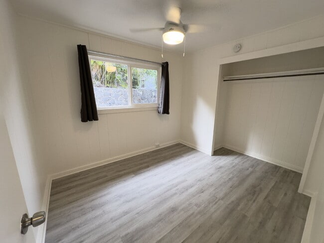 Building Photo - 1301 Kuuna St